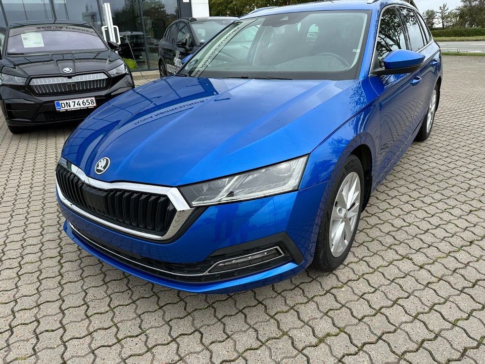 Skoda Octavia 2,0 TDi 150 Style Combi DSG 5d