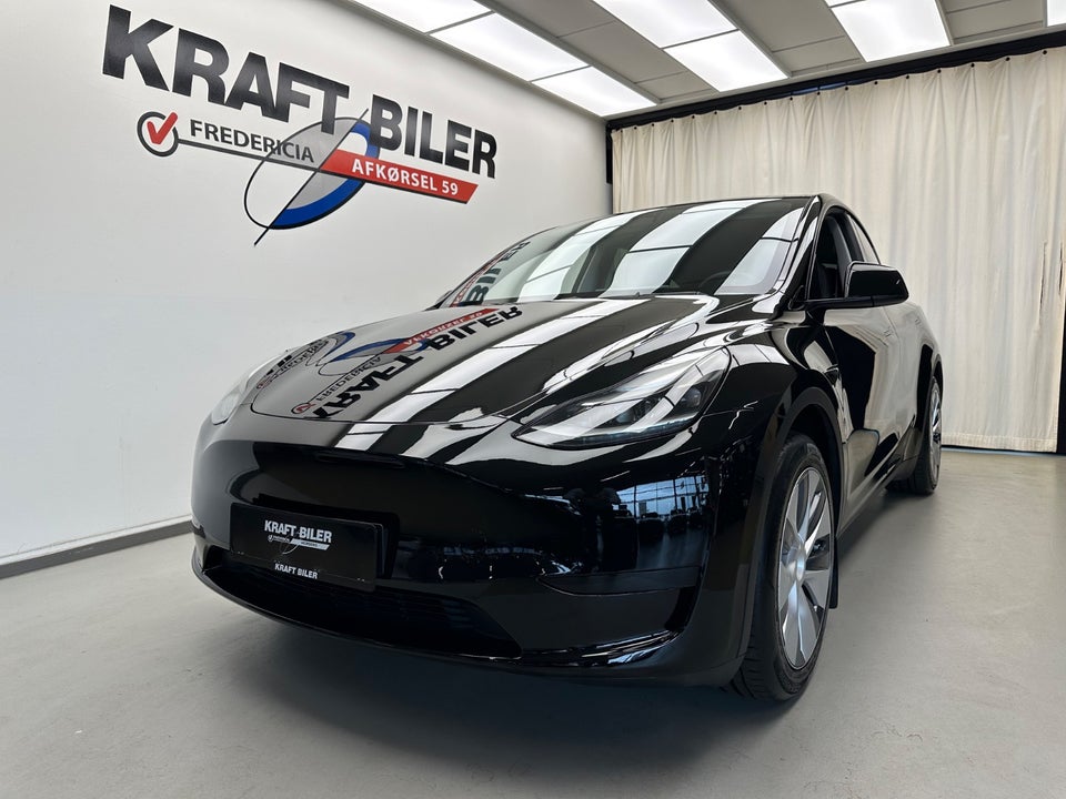 Tesla Model Y RWD 5d