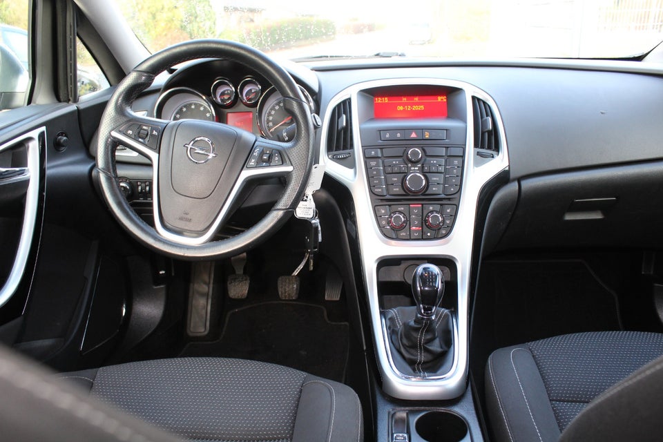 Opel Astra 1,4 T 140 Sport Sports Tourer 5d