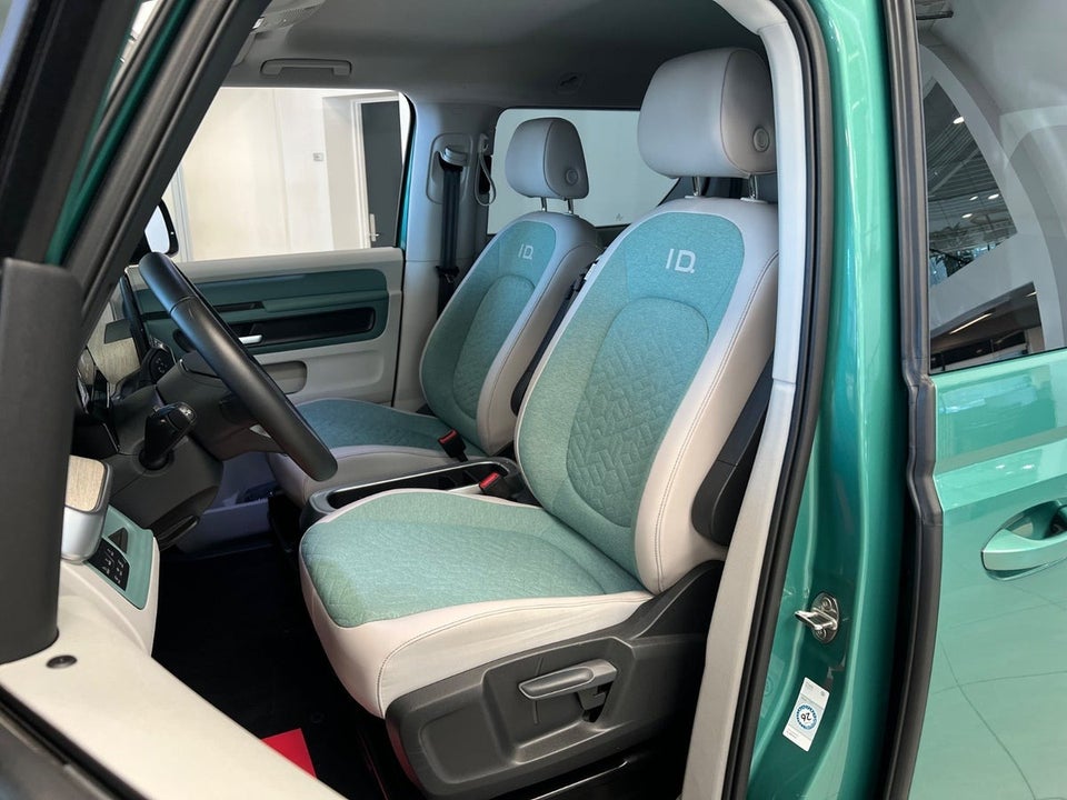 VW ID.Buzz 77 Pro SWB 5d