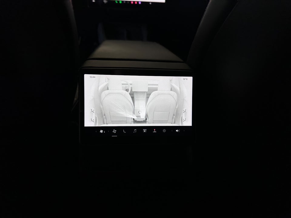 Tesla Model 3 RWD 4d