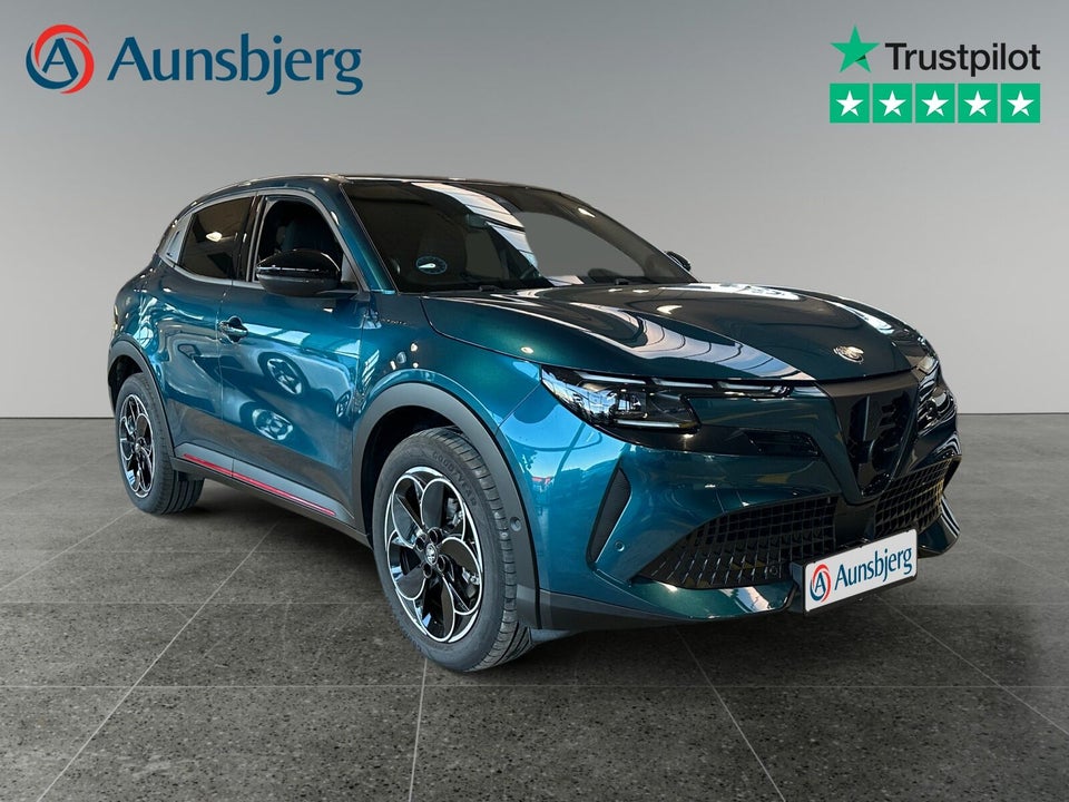 Alfa Romeo Junior Elettrica Speciale 5d