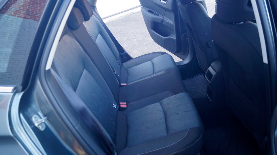 Citroën C4 1,6 e-HDi 115 Seduction 5d