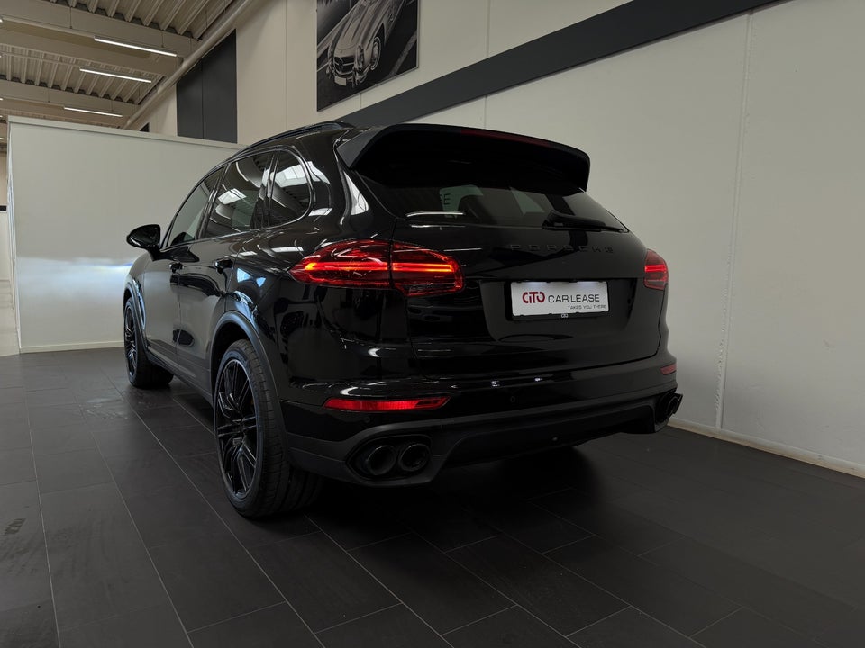Porsche Cayenne Turbo 4,8 Tiptr. 5d