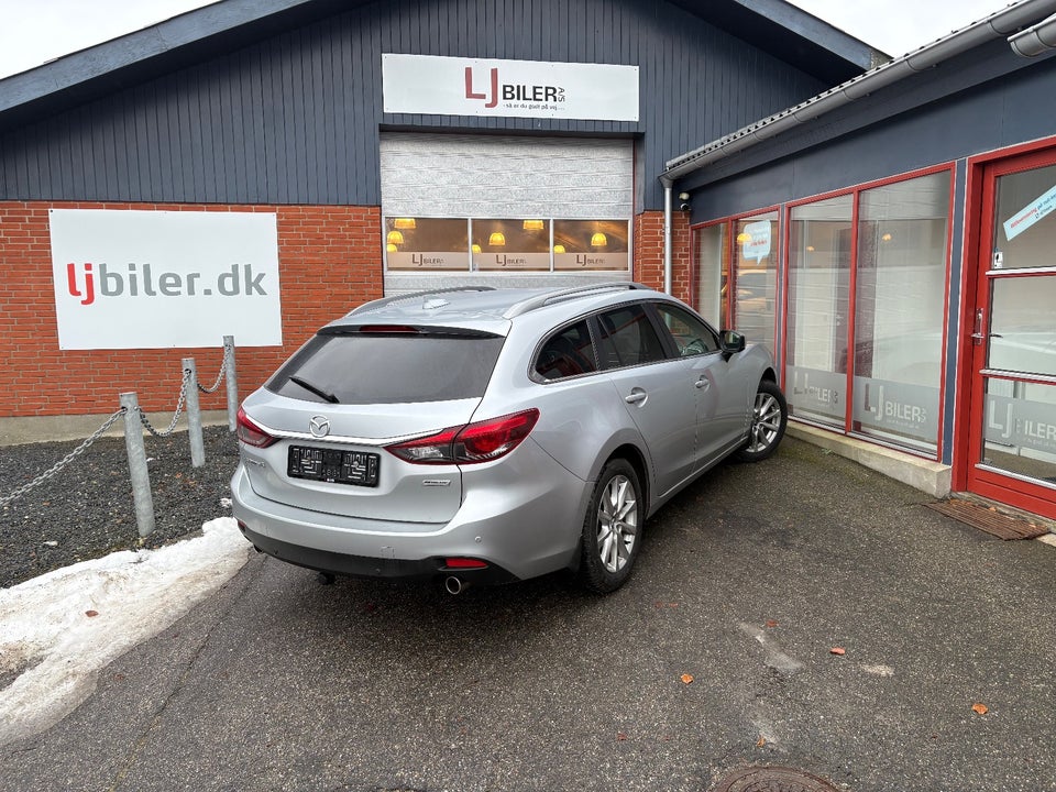 Mazda 6 2,2 SkyActiv-D 150 Core stc. aut. 5d