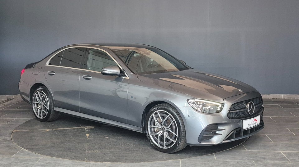 Mercedes E300 de 2,0 AMG Line aut. 4d