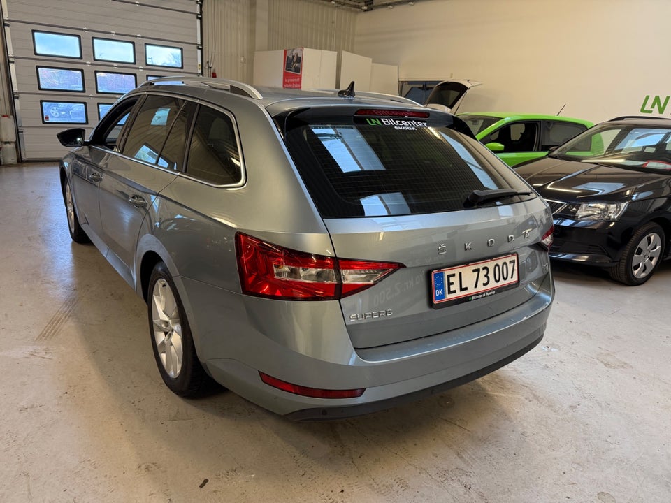 Skoda Superb 1,4 TSi iV Style Combi DSG 5d