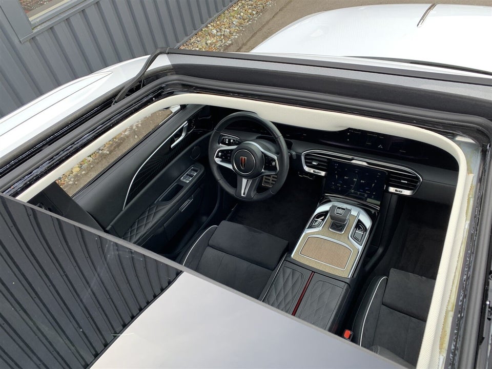 Hongqi E-HS9 84 Comfort 5d