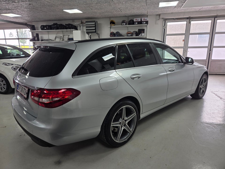 Mercedes C200 2,0 Avantgarde stc. aut. 5d