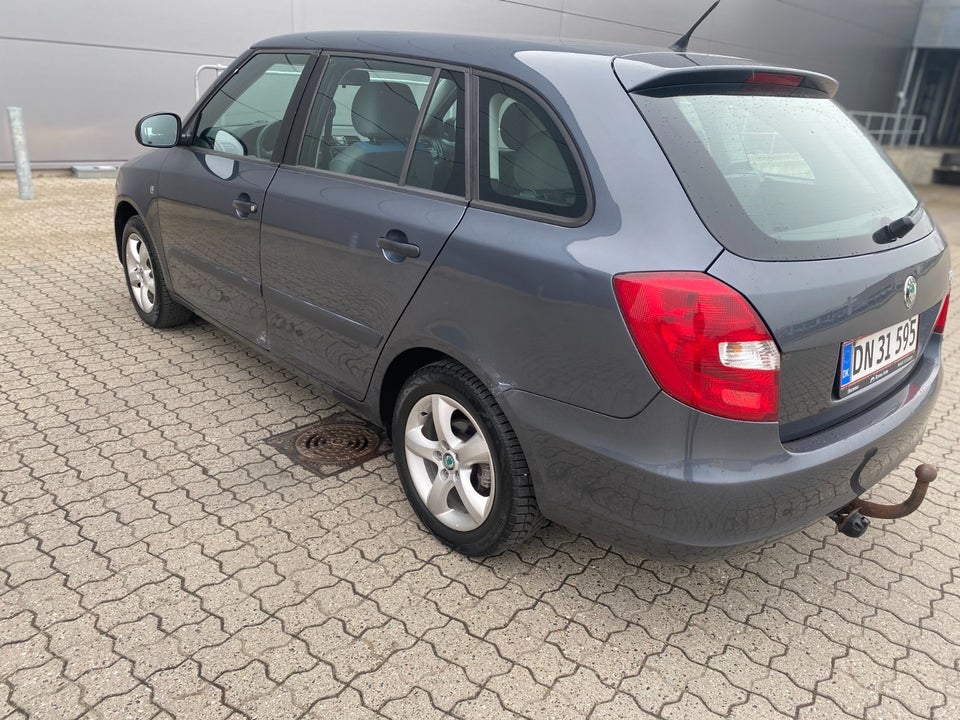 Skoda Fabia 1,4 16V Ambiente 5d