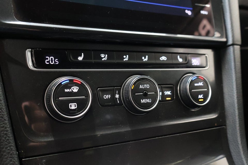 VW Golf VII 1,5 TSi 130 Comfortline Variant 5d