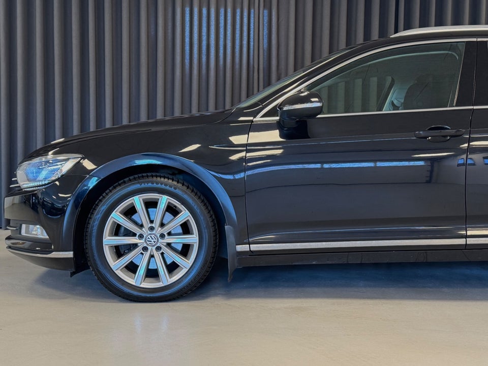 VW Passat 2,0 TDi 150 Highline Premium Variant DSG 5d