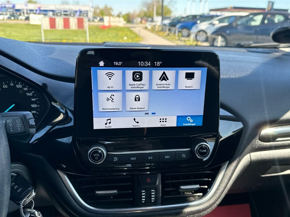 Ford Fiesta 1,0 EcoBoost Titanium 5d