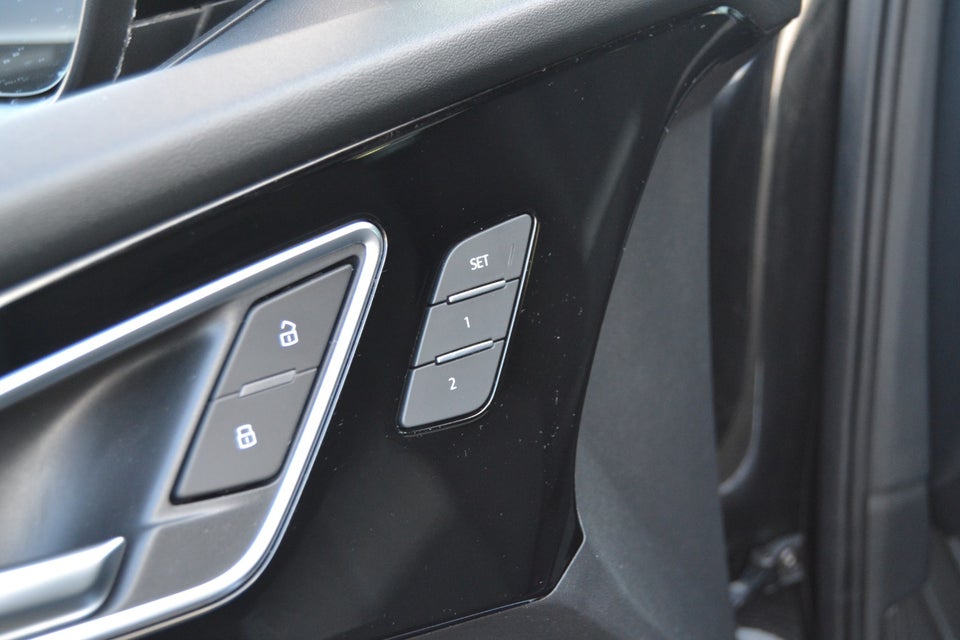 Audi Q4 e-tron 35 Advanced 5d