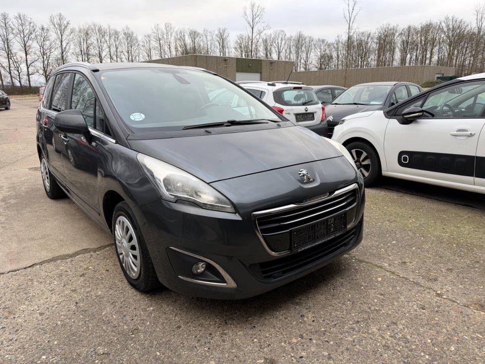 Peugeot 5008 2,0 HDi 150 Style 7prs 5d
