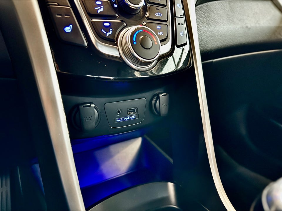 Hyundai i30 1,6 CRDi 110 XTR CW Eco 5d