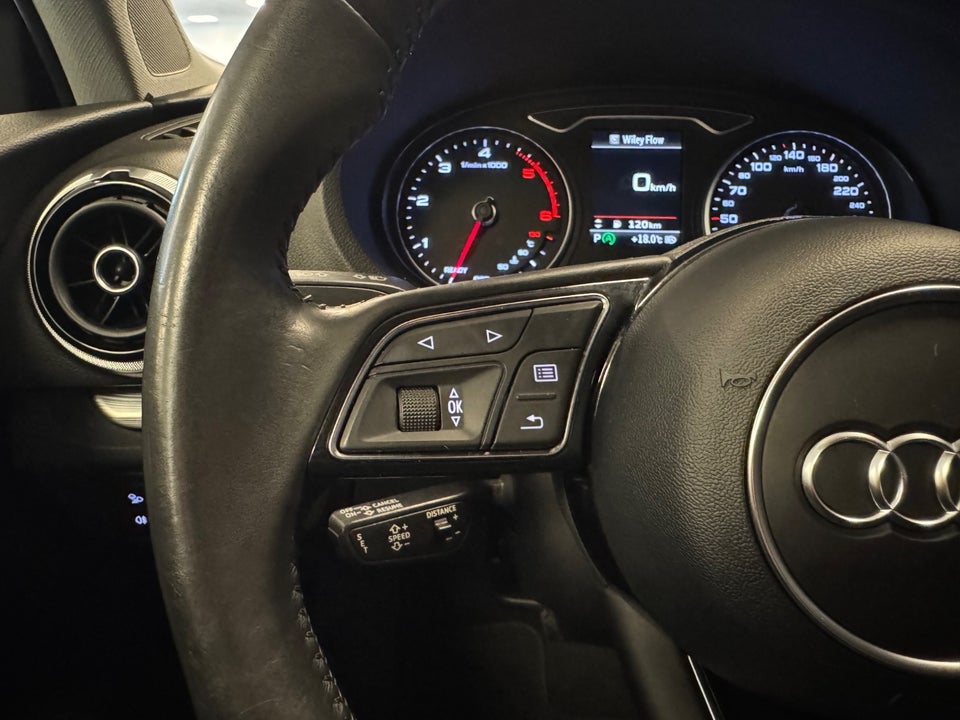 Audi A3 2,0 TDi 150 Sport S-tr. 4d