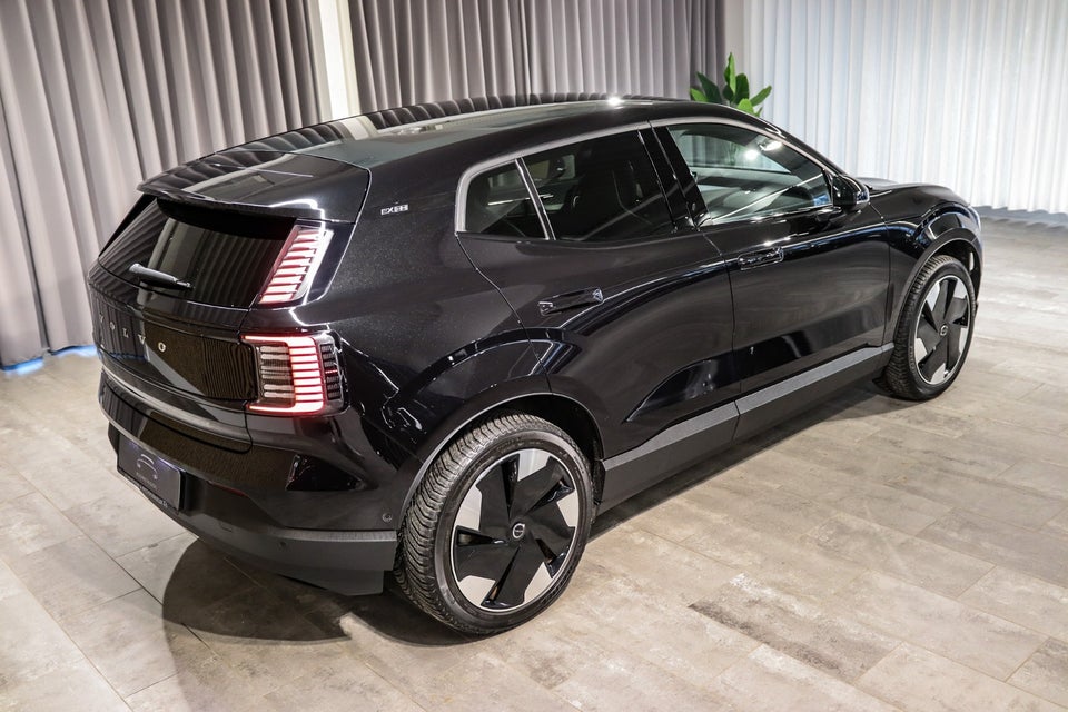 Volvo EX30 Extended Range Ultra 5d