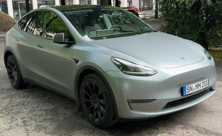 Tesla Model Y Long Range AWD 5d