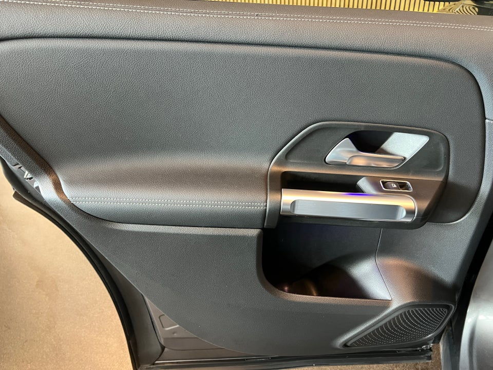 Mercedes EQB250+ Progressive 5d