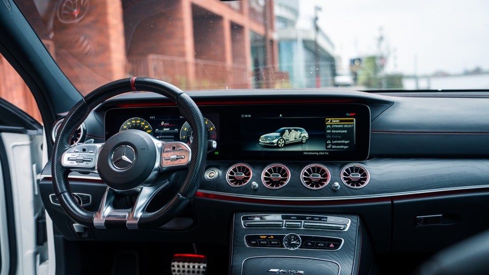 Mercedes E53 3,0 AMG stc. aut. 4Matic+ 5d