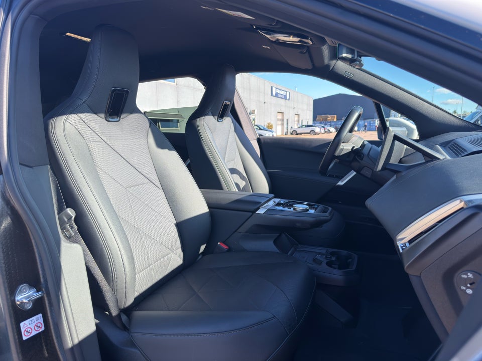 BMW iX xDrive40 5d