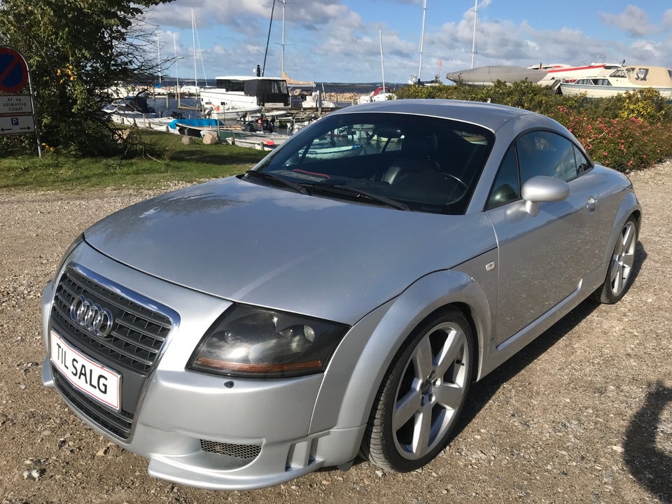 Audi TT 1,8 T 180 Coupé 2d