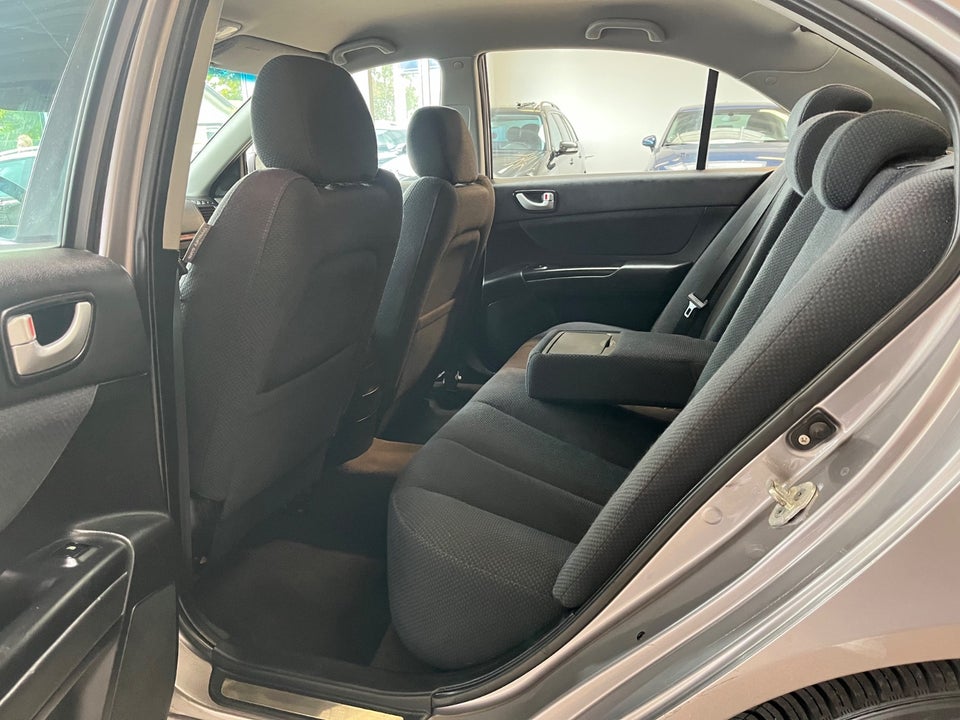 Hyundai Sonata 3,3 GLS NF aut. 4d