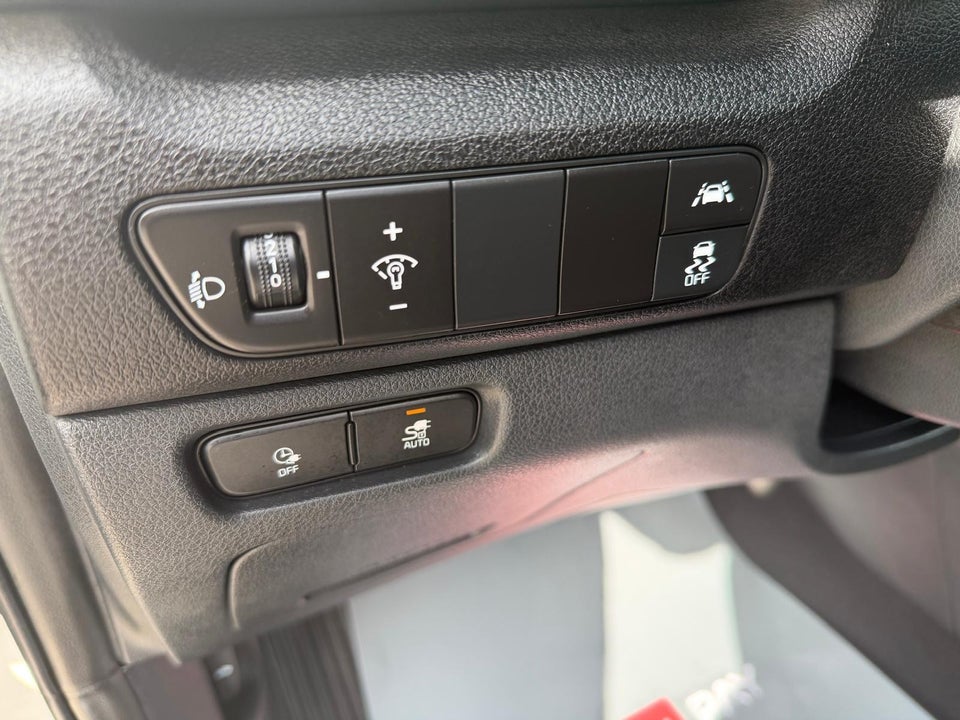 Kia Niro 64 EV Prestige 5d
