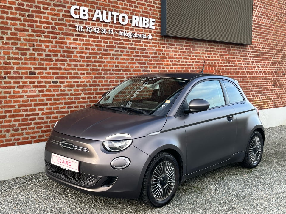 Fiat 500e 42 Icon 3d