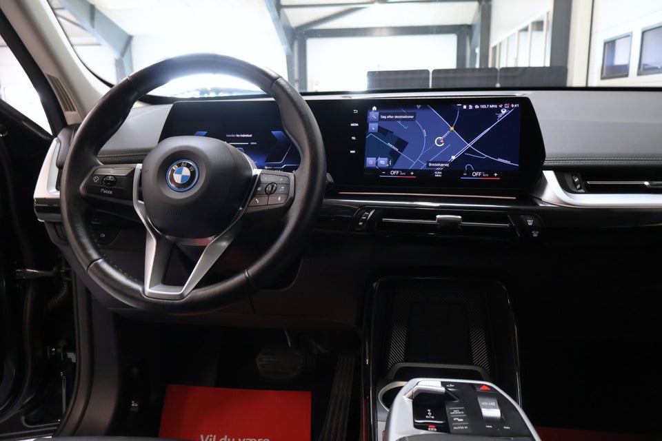 BMW iX1 eDrive20 X-Line 5d