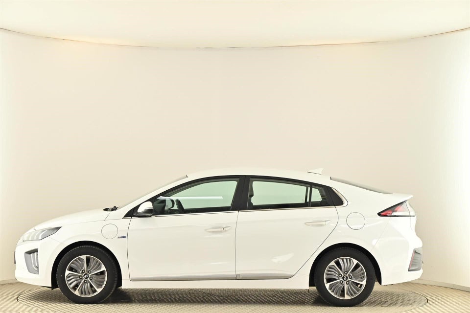 Hyundai Ioniq 1,6 PHEV Premium DCT 5d