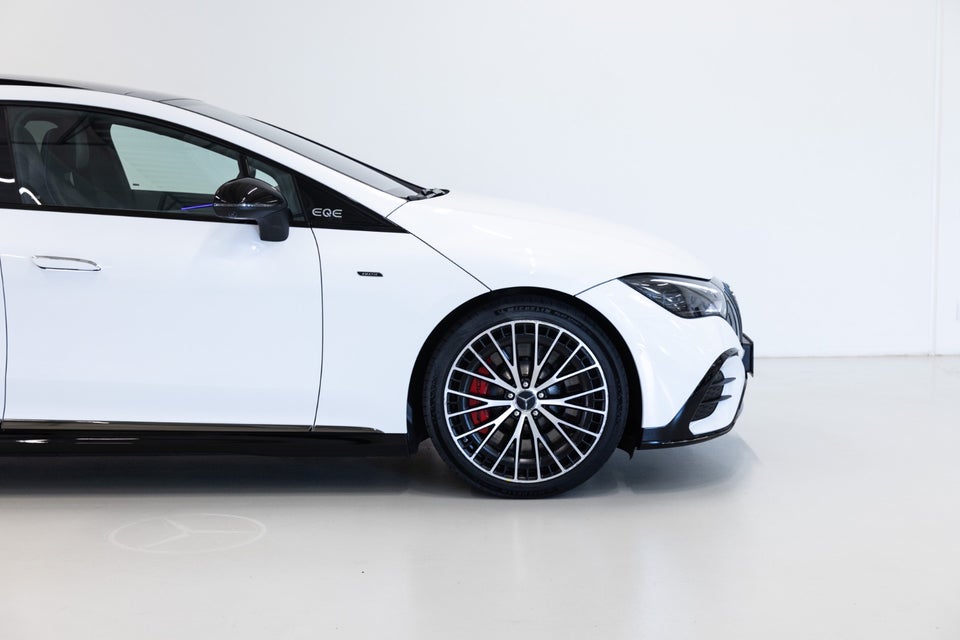 Mercedes EQE43 AMG 4Matic 4d