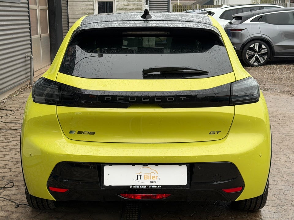 Peugeot e-208 54 GT 5d