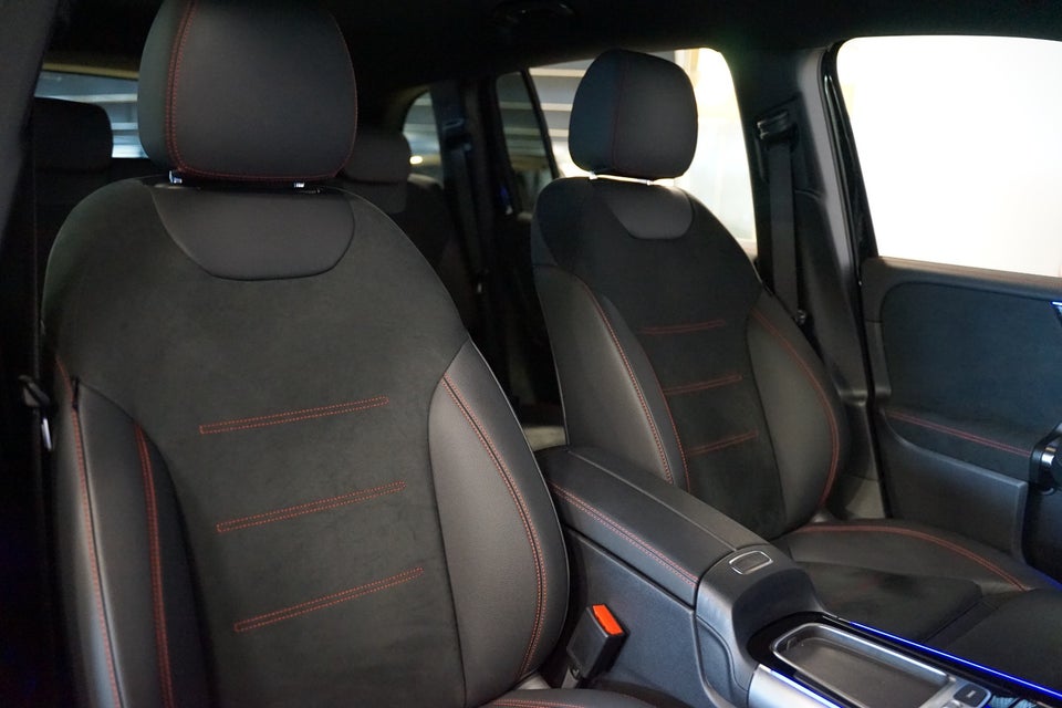 Mercedes EQB300 AMG Line 4Matic 5d