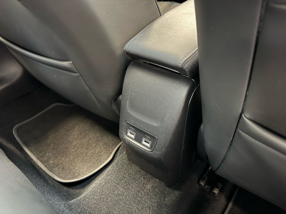 Peugeot 208 1,2 PureTech 100 Allure Lux EAT8 5d