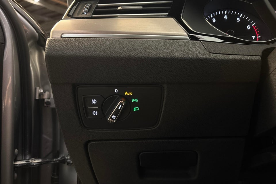 VW Passat 1,5 TSi 150 Elegance+ Variant DSG 5d