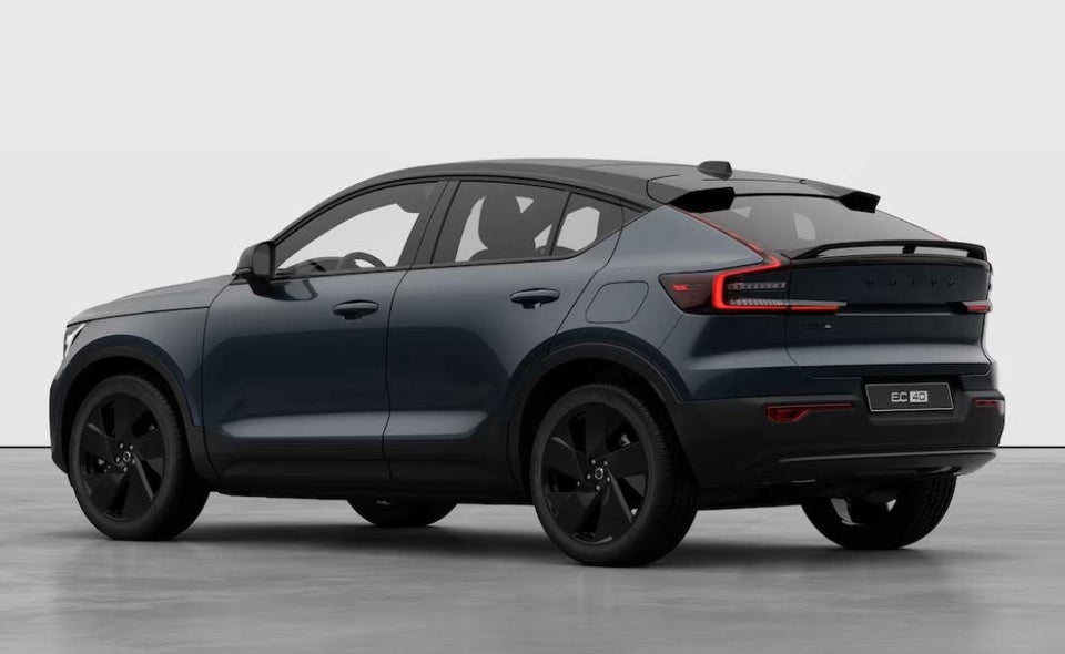 Volvo EC40 Twin Black Edition 5d