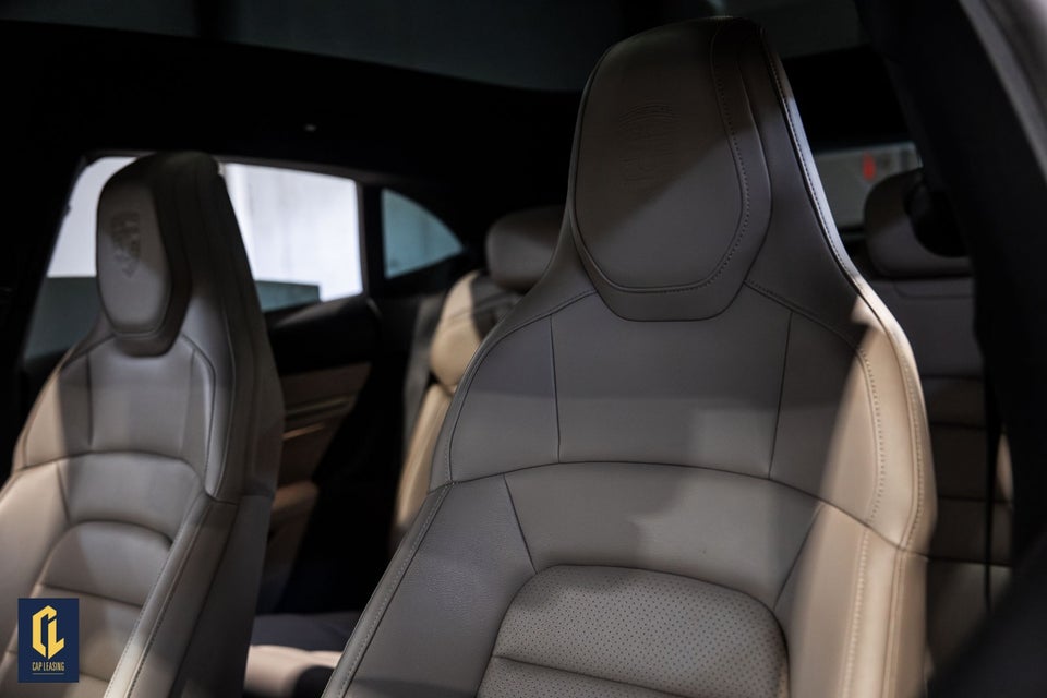 Porsche Taycan 4S Performance+ Cross Turismo 5d