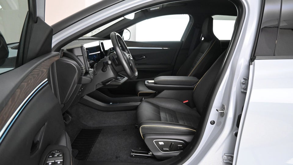 Renault Megane E-Tech 60 Iconic 5d