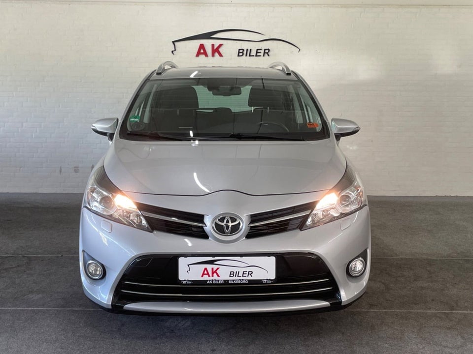 Toyota Verso 1,6 D-4D T2 Premium 7prs 5d