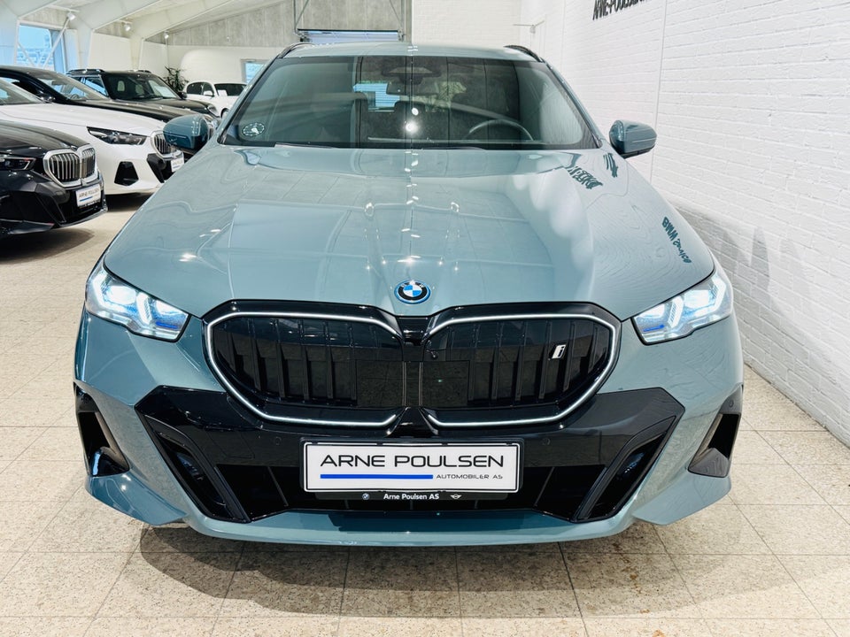 BMW i5 xDrive40 Touring Fully Charged 5d