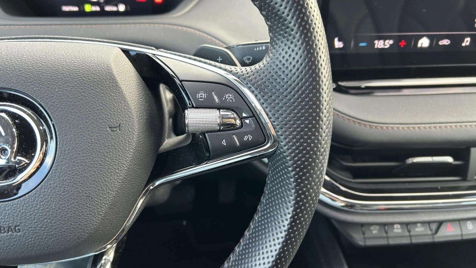 Skoda Enyaq 80 iV Plus 5d