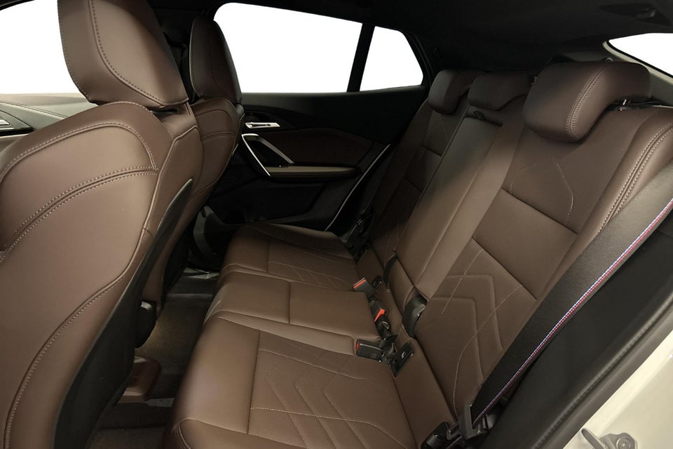 BMW iX2 xDrive30 M-Sport 5d