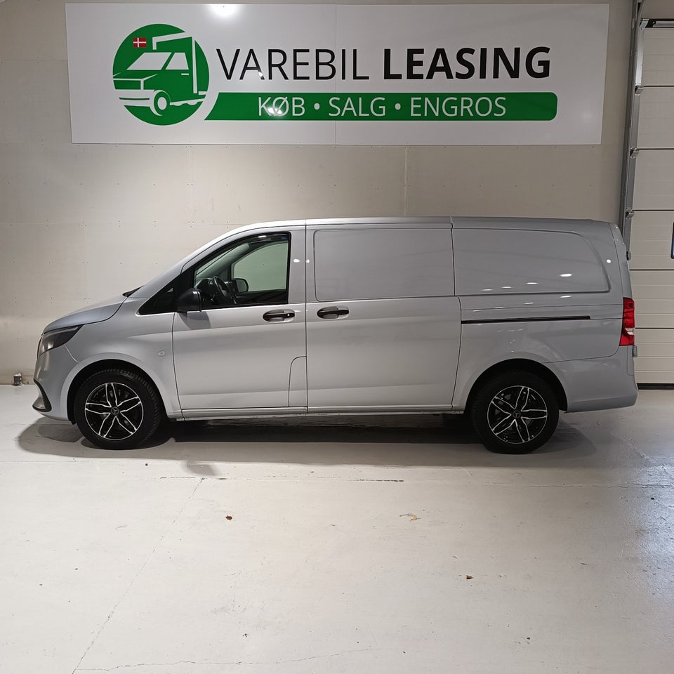 Mercedes Vito 114 2,0 CDi A2 Kassevogn SELECT aut. RWD