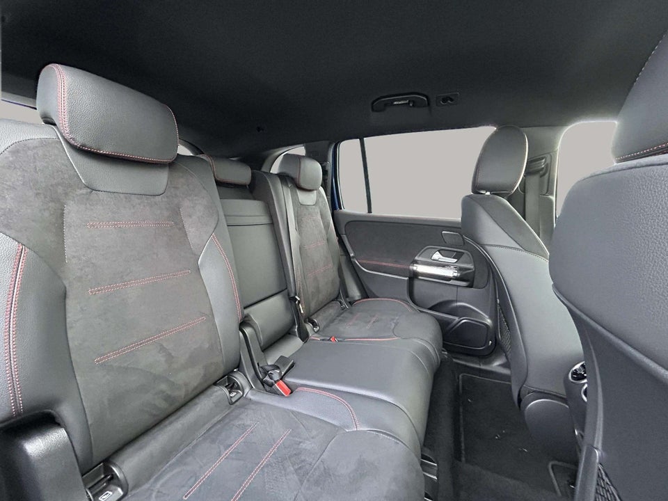 Mercedes EQB300 AMG Line 4Matic 5d