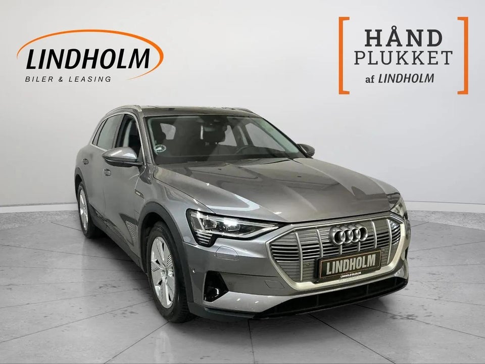 Audi e-tron 55 quattro 5d