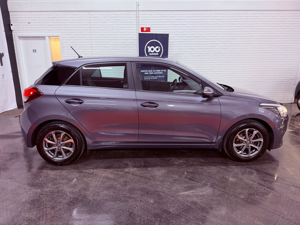 Hyundai i20 1,25 Trend 5d