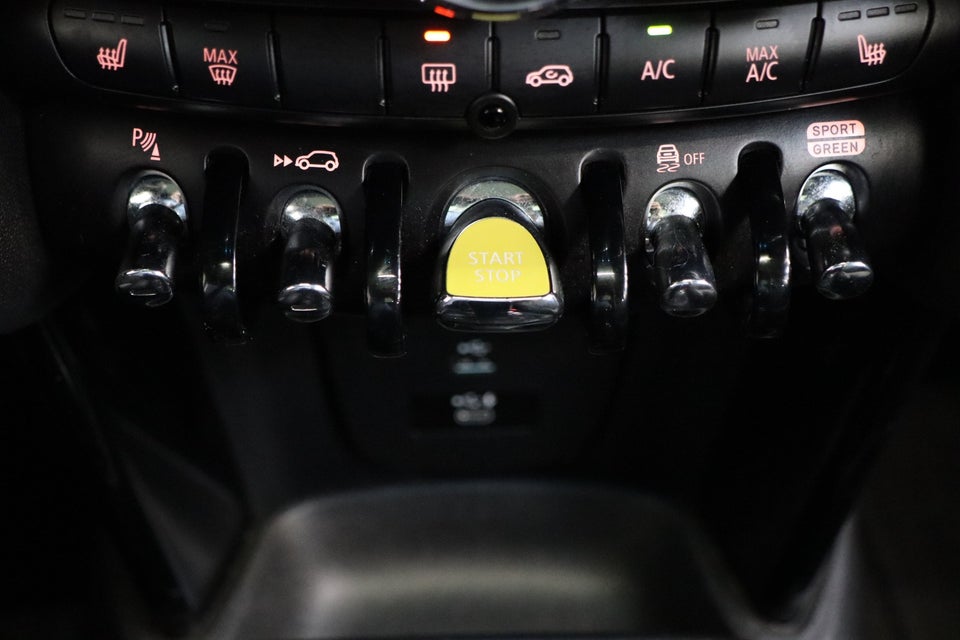 MINI Cooper SE Camden Edition 3d