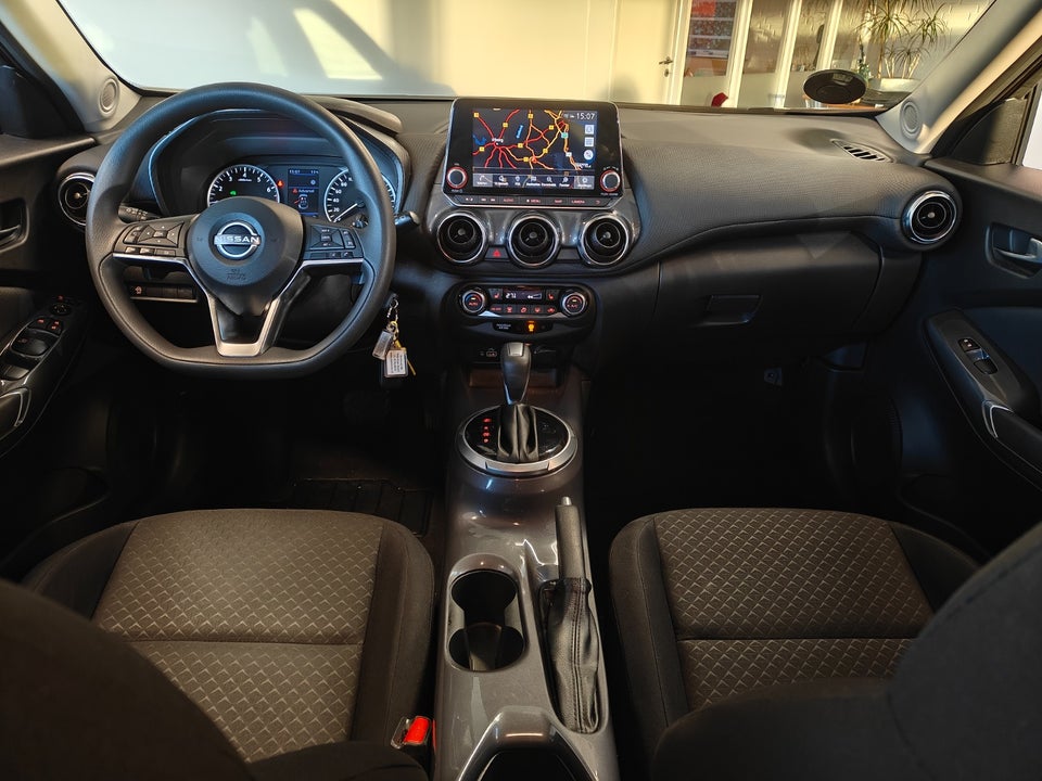 Nissan Juke 1,0 Dig-T 114 Acenta DCT 5d
